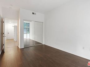 630 W 6th Street 216, Los Angeles CA 90017
