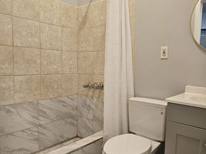2121 Portland Street, Los Angeles CA 90007