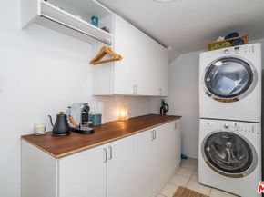 2743 Creston Drive, Los Angeles CA 90068