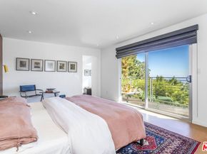2743 Creston Drive, Los Angeles CA 90068