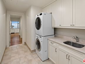 1 W Century Drive 35A, Los Angeles CA 90067