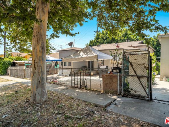 2206 W Avenue 30, Los Angeles CA 90065