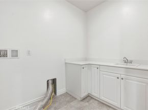 218 Geyser, Irvine CA 92618