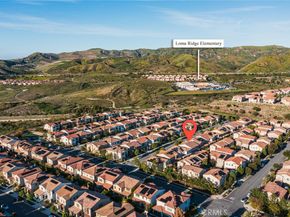 218 Geyser, Irvine CA 92618