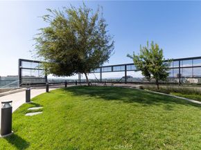 889 Francisco Street 2901, Los Angeles CA 90017