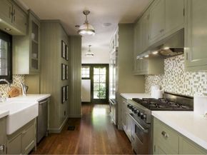 2410 E Orange Grove Boulevard, Pasadena CA 91104