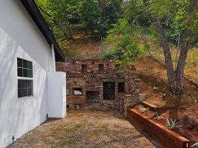 1114 Oban Drive, Los Angeles CA 90065