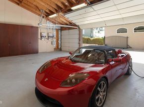 2423 Laughlin Avenue, La Crescenta CA 91214