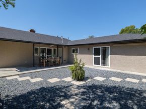 2423 Laughlin Avenue, La Crescenta CA 91214