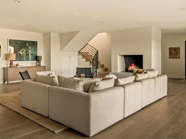 2994 Durand Drive, Los Angeles CA 90068