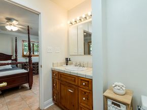 11395 Oro Vista Avenue, Sunland CA 91040