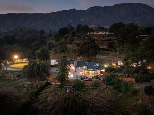 11395 Oro Vista Avenue, Sunland CA 91040