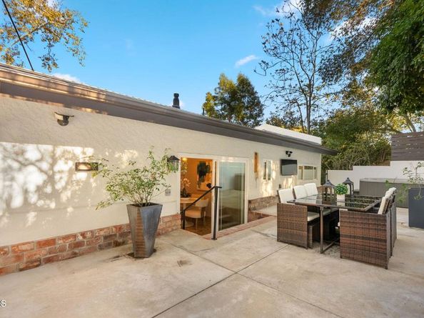 1544 La Loma Road, Pasadena CA 91105