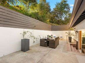 1544 La Loma Road, Pasadena CA 91105