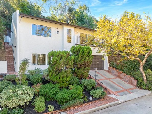 1544 La Loma Road, Pasadena CA 91105