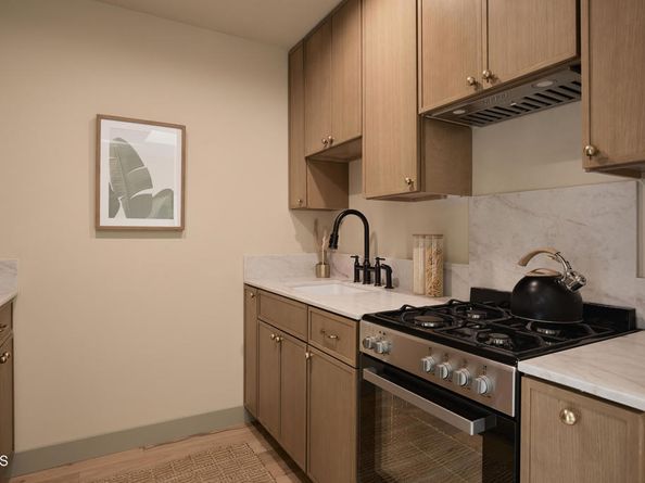 1434 Mcduff Street, Los Angeles CA 90026