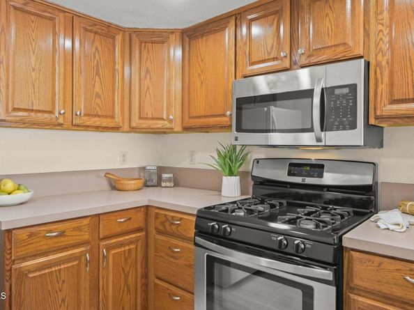 2447 Huntington Drive 21, Duarte CA 91010