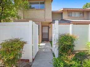 2447 Huntington Drive 21, Duarte CA 91010