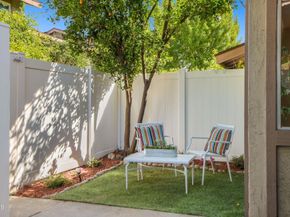 2447 Huntington Drive 21, Duarte CA 91010