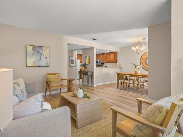 2447 Huntington Drive 21, Duarte CA 91010