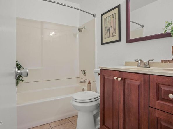 2447 Huntington Drive 21, Duarte CA 91010