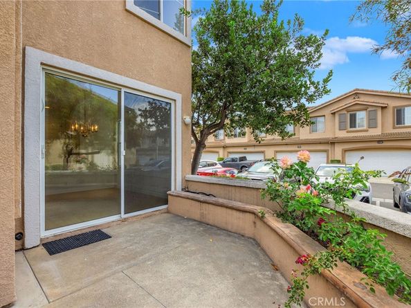448 N Londonderry Lane D, Orange CA 92869