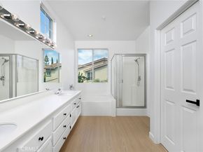 448 N Londonderry Lane D, Orange CA 92869