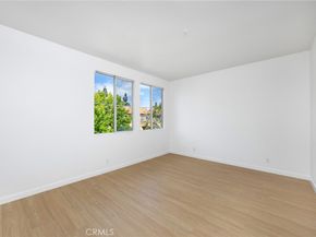 448 N Londonderry Lane D, Orange CA 92869