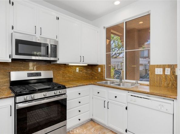 448 N Londonderry Lane D, Orange CA 92869