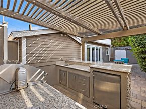 430 Anita Street, Laguna Beach CA 92651