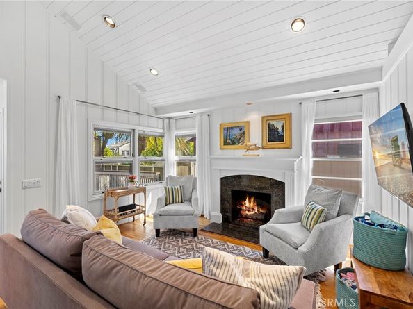 430 Anita Street, Laguna Beach CA 92651