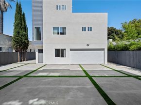2937 West Boulevard, Los Angeles CA 90016