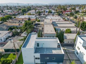 2937 West Boulevard, Los Angeles CA 90016