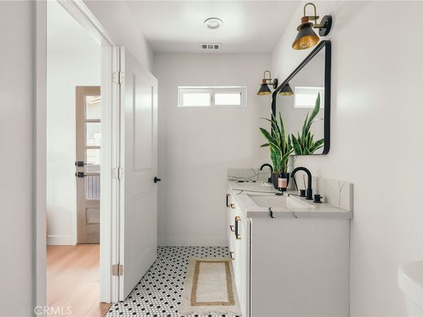 1356 & 1360 Saint Louis Avenue, Long Beach CA 90804