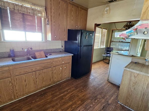 7407 Densmore Avenue, Van Nuys CA 91406