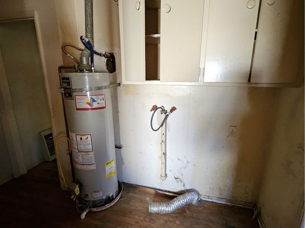 7407 Densmore Avenue, Van Nuys CA 91406