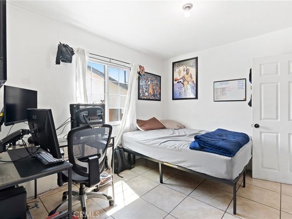 4633 Leonis Street, Commerce CA 90040