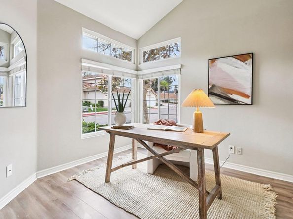 16003 Caminito De Linda, San Diego CA 92128