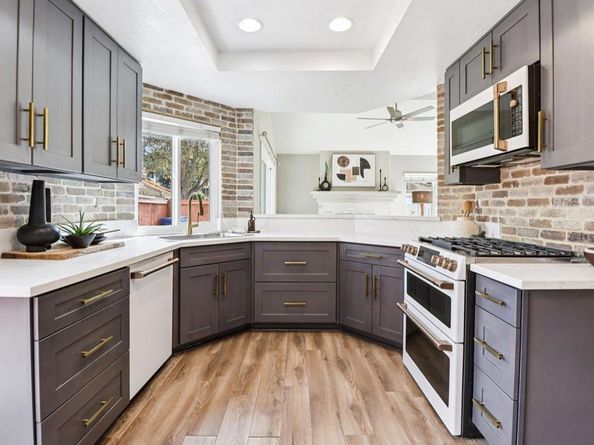 16003 Caminito De Linda, San Diego CA 92128