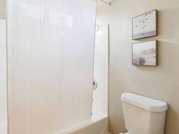 16003 Caminito De Linda, San Diego CA 92128