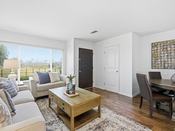 3902 Vista Campana N 62, Oceanside CA 92057