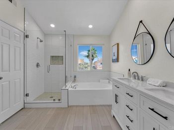 4251 Via Clemente