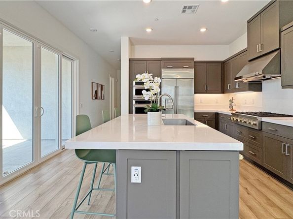 349 Abacus, Irvine CA 92618