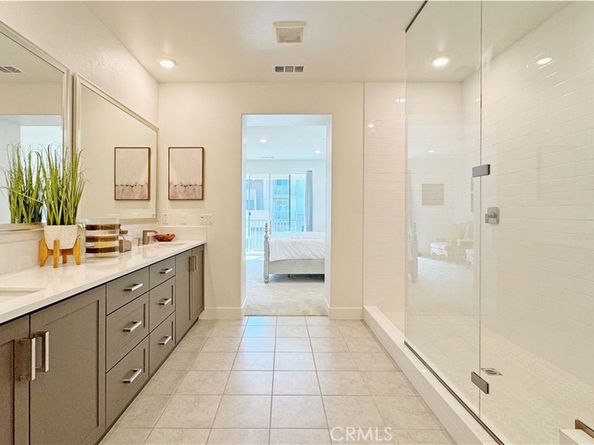 349 Abacus, Irvine CA 92618
