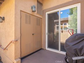 19431 Rue De Valore 33H, Lake Forest CA 92610