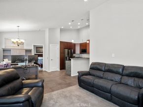 19431 Rue De Valore 33H, Lake Forest CA 92610