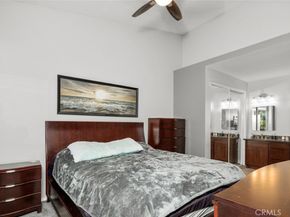 19431 Rue De Valore 33H, Lake Forest CA 92610