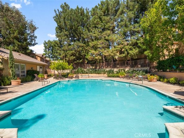 19431 Rue De Valore 33H, Lake Forest CA 92610