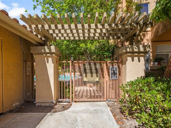 19431 Rue De Valore 33H, Lake Forest CA 92610