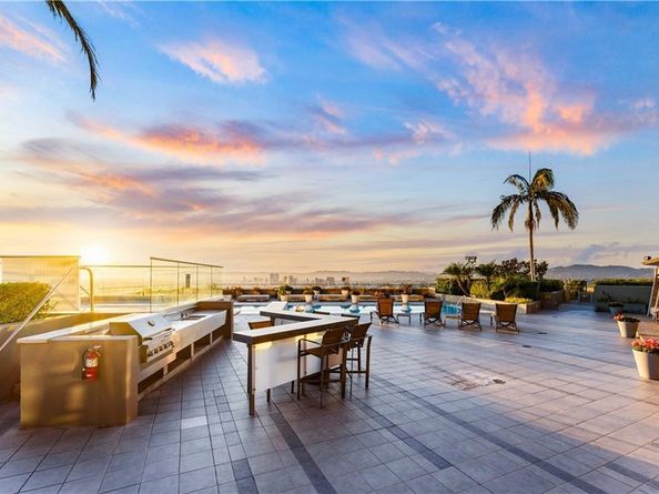 1100 Wilshire Boulevard 2707, Los Angeles CA 90017